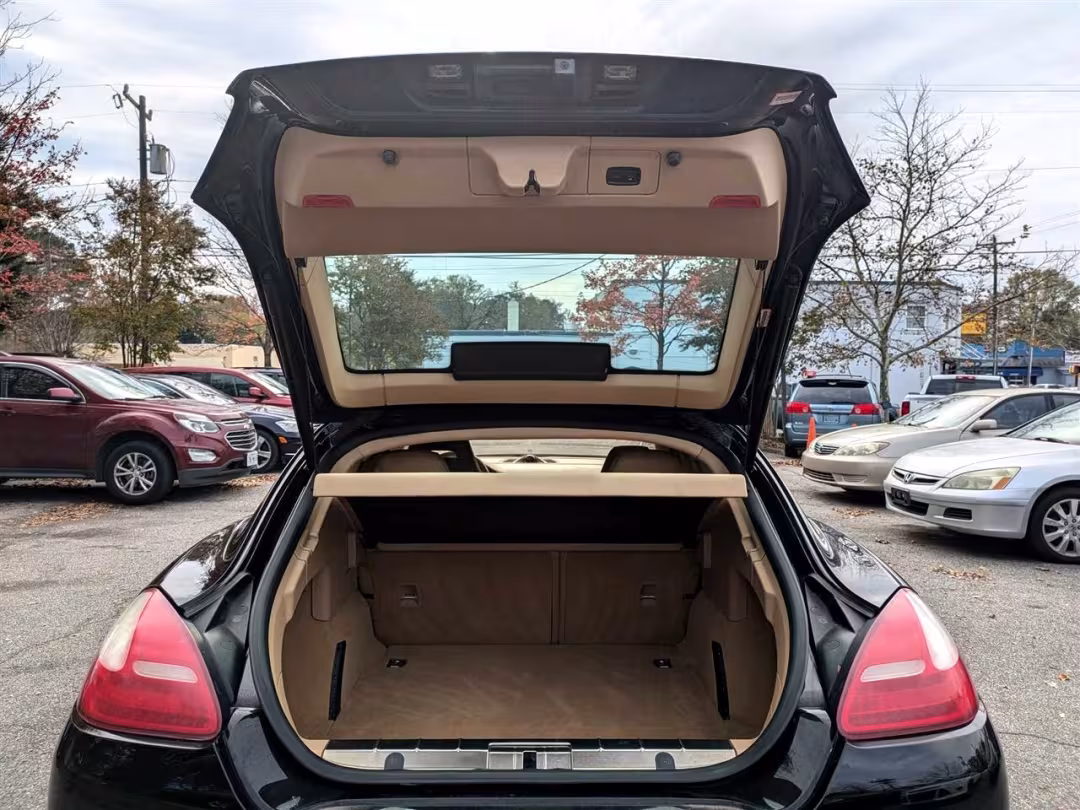 2010 Porsche Panamera - WP0AB2A77AL061058 - Image #31