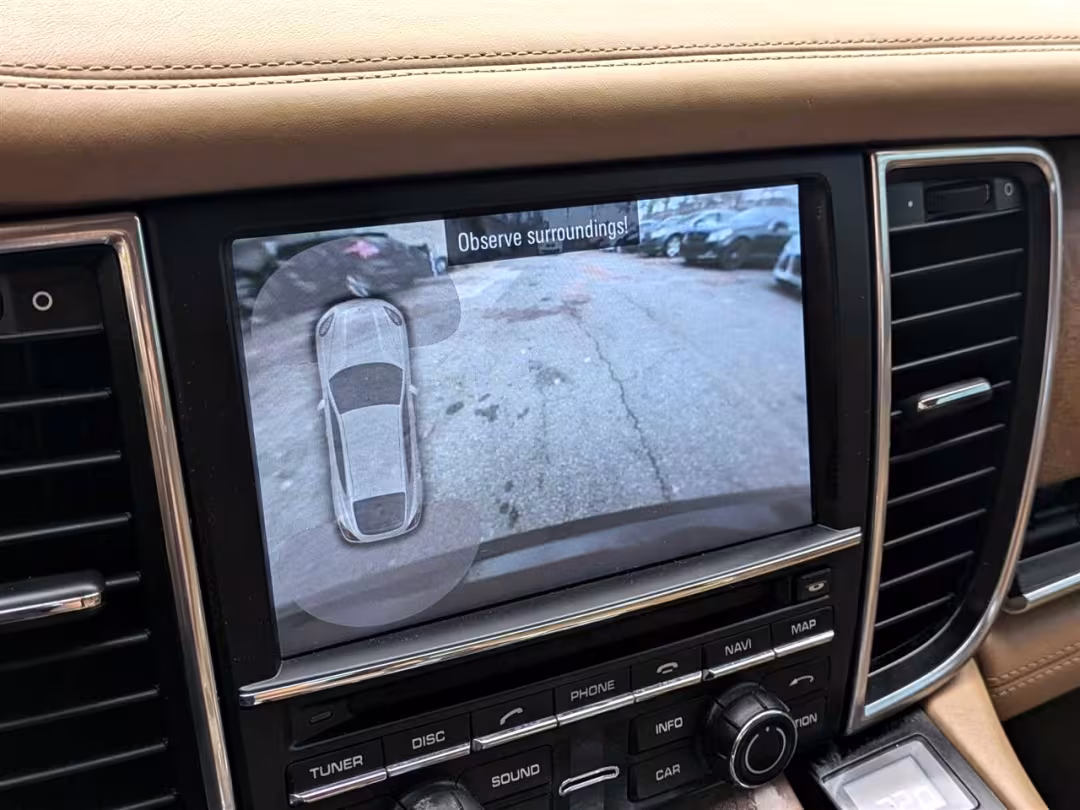 2010 Porsche Panamera - WP0AB2A77AL061058 - Image #24