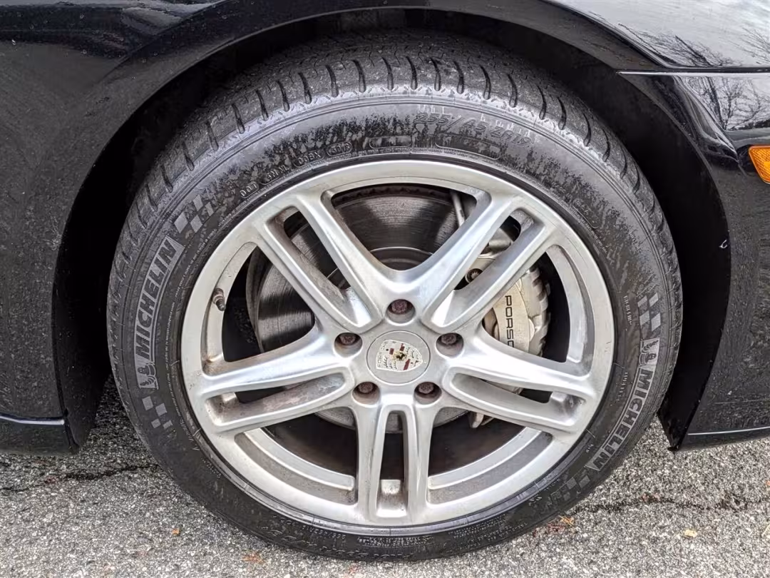 2010 Porsche Panamera - WP0AB2A77AL061058 - Image #12