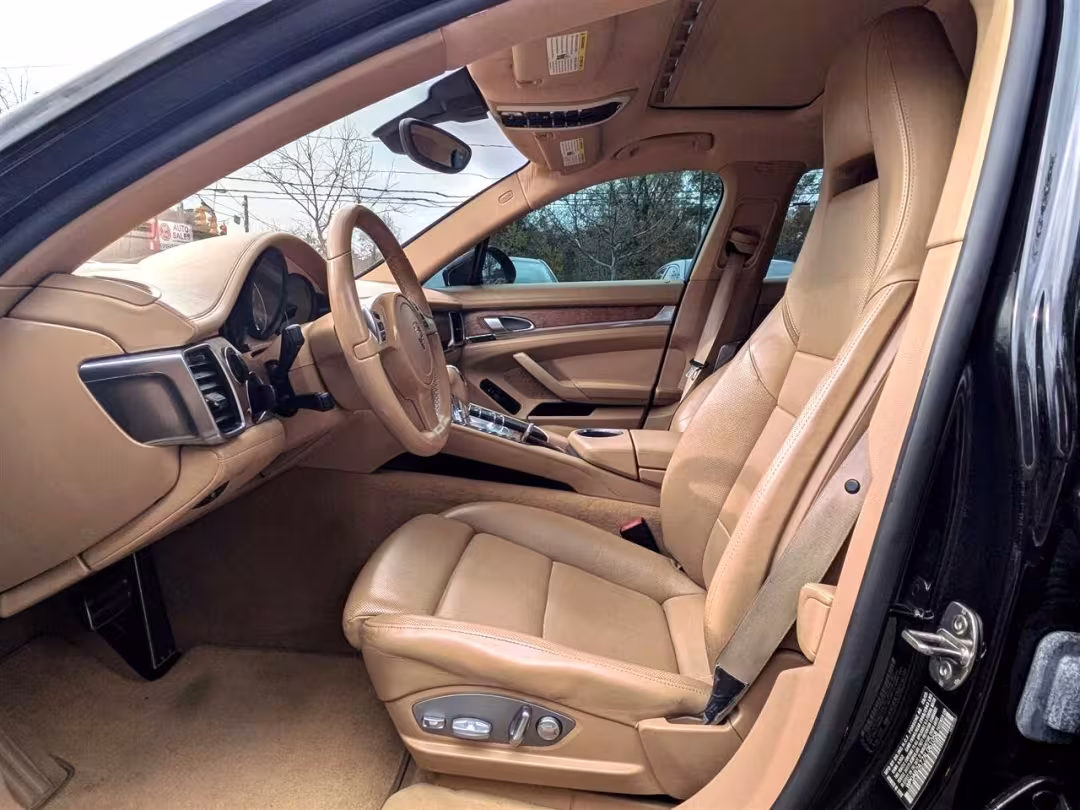 2010 Porsche Panamera - WP0AB2A77AL061058 - Image #16